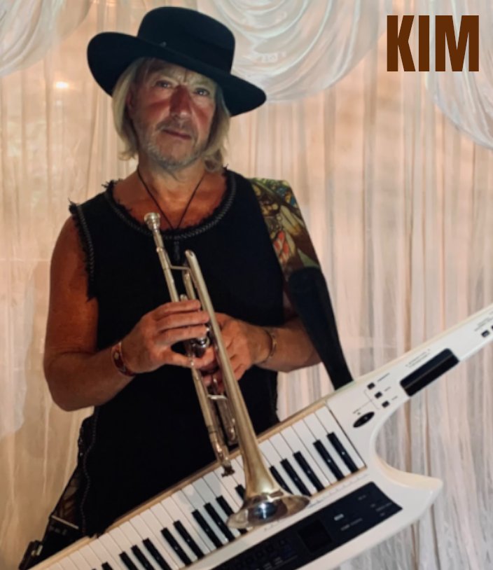 Kim - Solo Artist